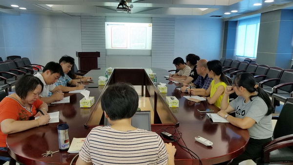 安身本职学不止步  幼组长率先讲党课——记第九党支部八月主题党日活动